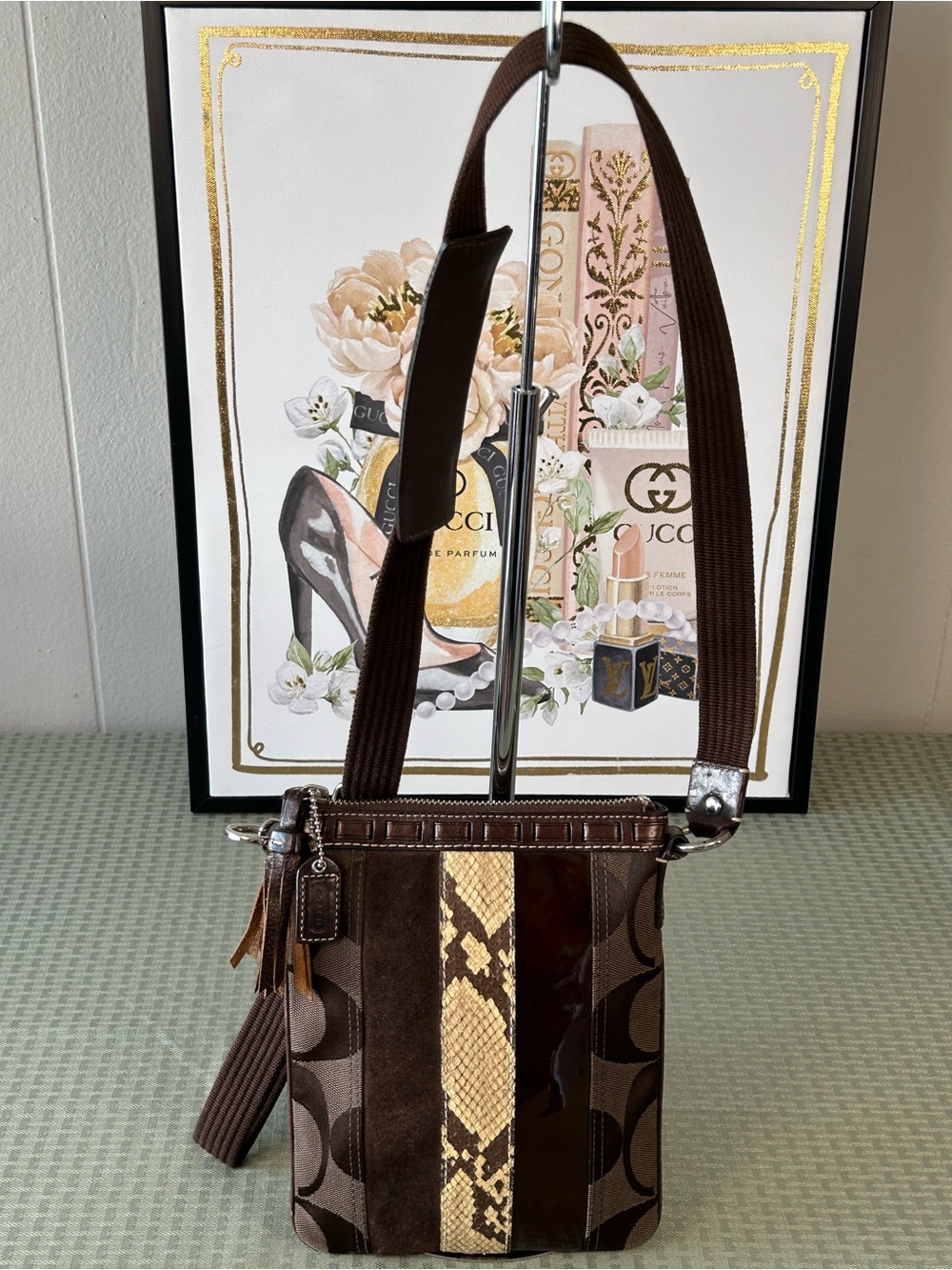 COACH 2006 Vintage Hamptons Python Trimmed Signature Swing Pack 😍❤️‍🔥 - Picture 17 of 17